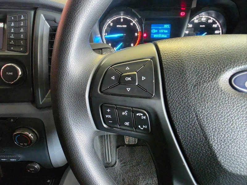 Ford Everest - Vaal Toyota Sasolburg - Image 19
