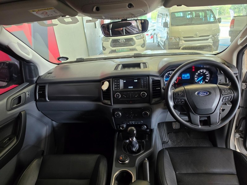 Ford Everest - Vaal Toyota Sasolburg - Image 20