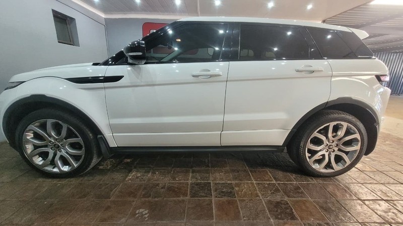 Land Rover Range Rover Evoque - FS Cars - Image 13