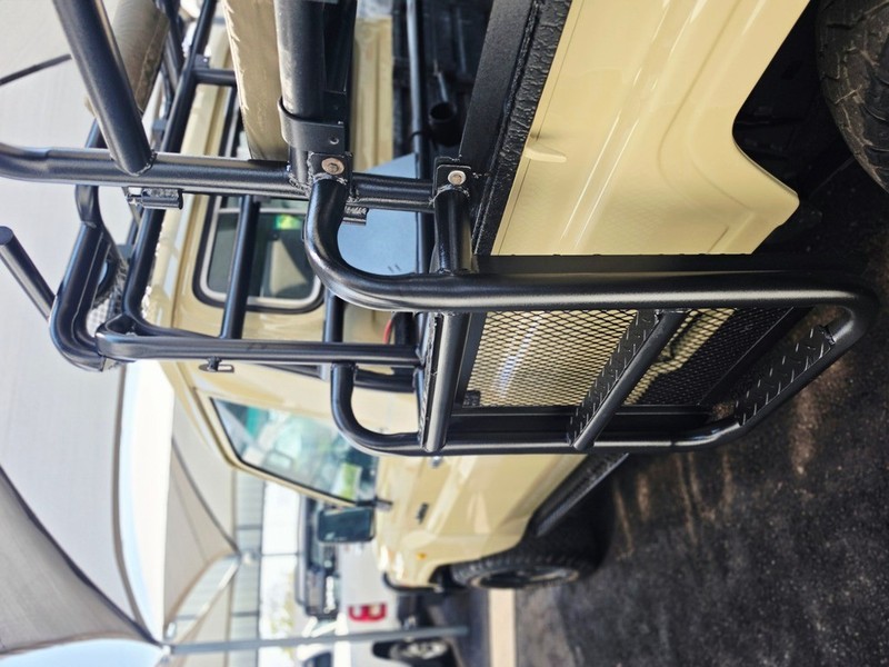 Toyota Land Cruiser - Motortoria - Image 6