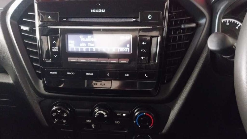 Isuzu D-Max - GVW Motors - Image 10