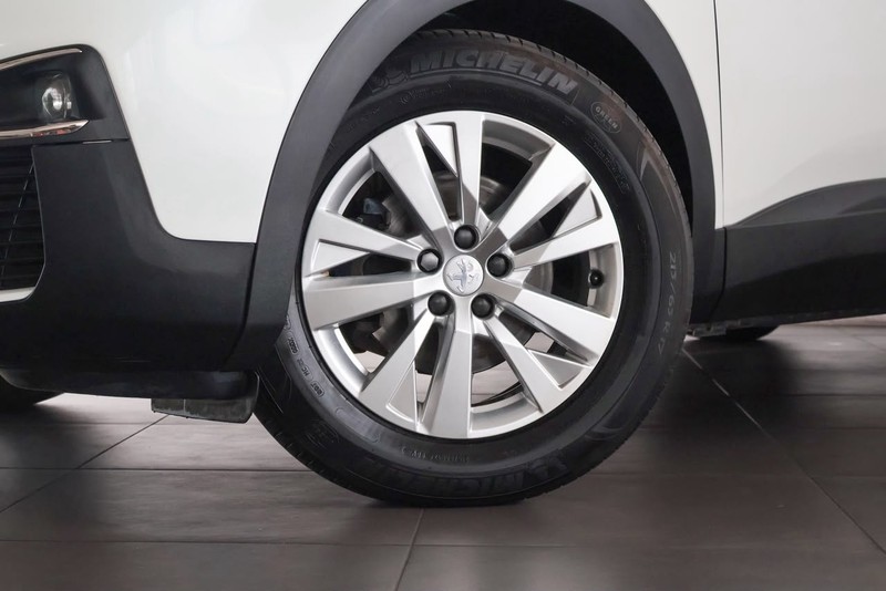 Peugeot 3008 - Audi Centre Hatfield - Image 3