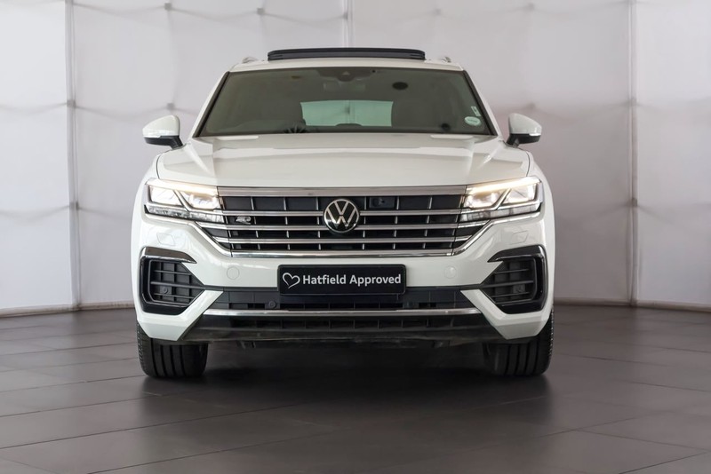 Volkswagen Touareg - Audi Centre Hatfield - Image 5