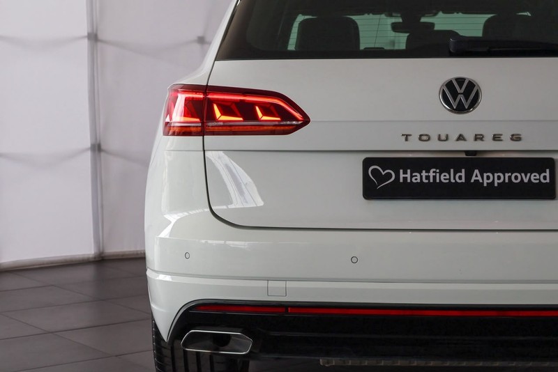 Volkswagen Touareg - Audi Centre Hatfield - Image 13
