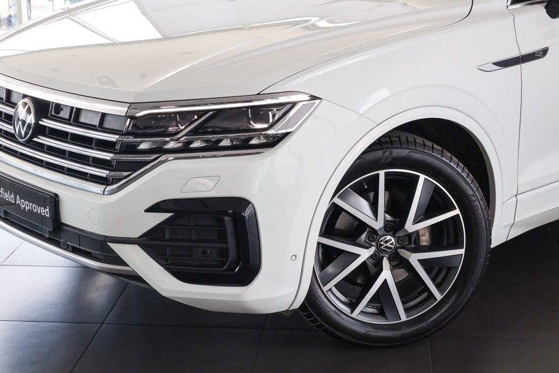 Volkswagen Touareg - Audi Centre Hatfield - Image 2