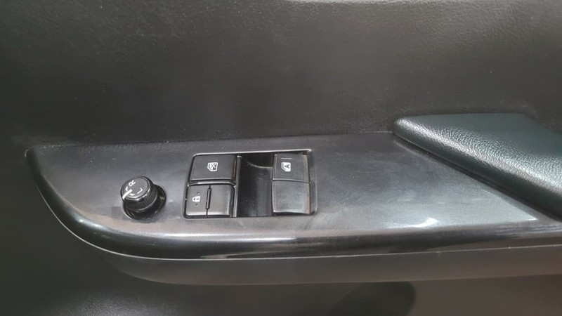 Toyota Hilux - FS Cars - Image 11