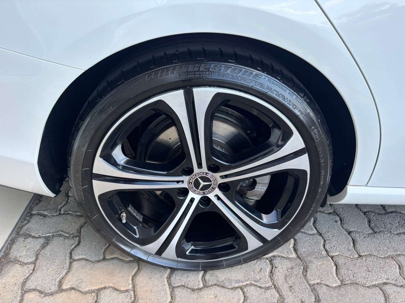 Mercedes-Benz C-class - Isuzu Woodmead - Image 5