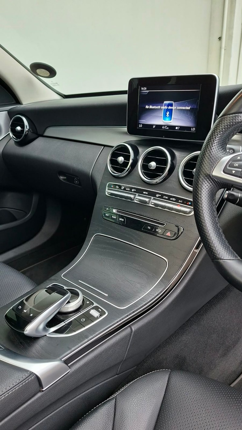 Mercedes-Benz C-class - Isuzu Richards Bay - Image 18