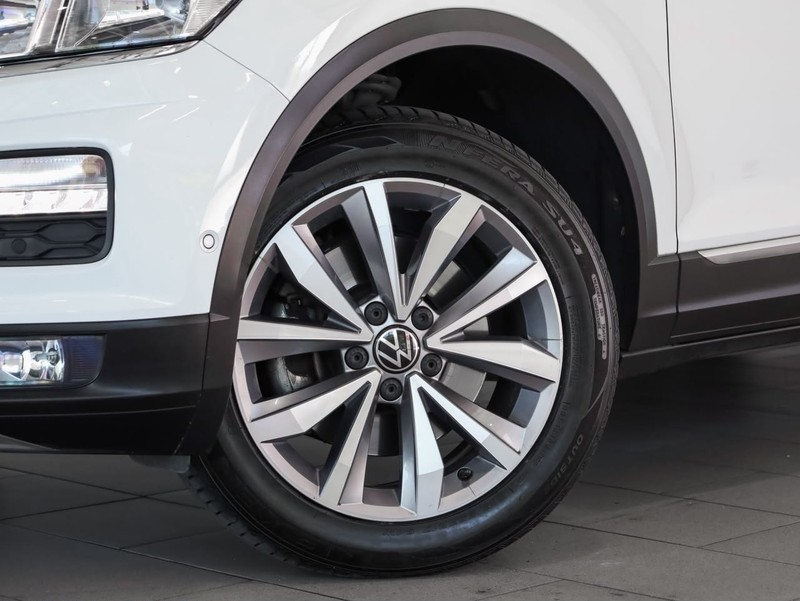 Volkswagen T-Roc - Hatfield VW Bryanston - Image 3