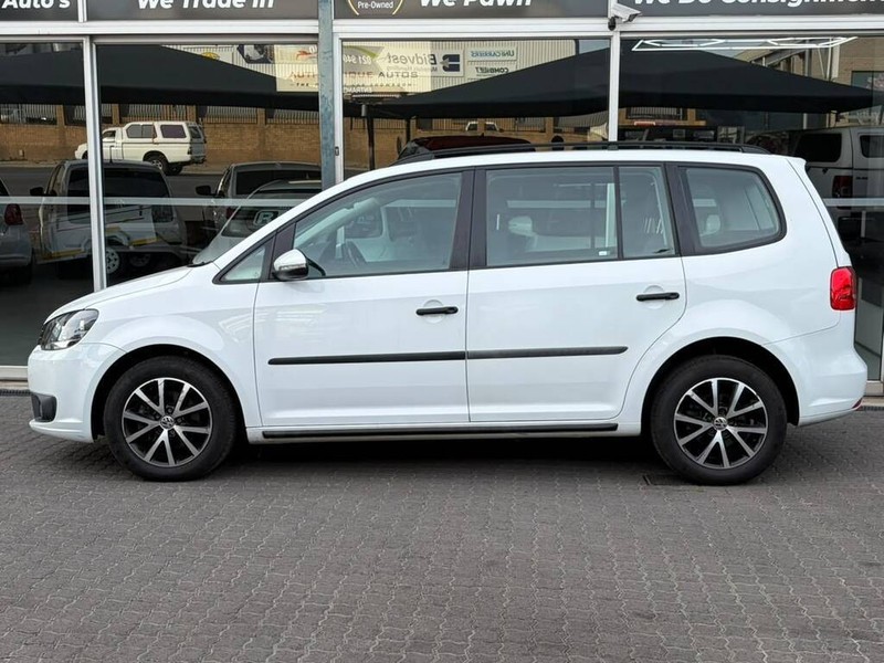 Volkswagen Touran - Authentique Autos - Image 2