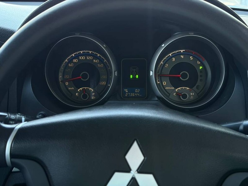 Mitsubishi Pajero - Authentique Autos - Image 8