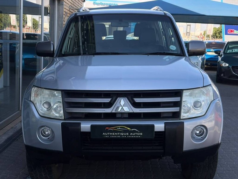 Mitsubishi Pajero - Authentique Autos - Image 18
