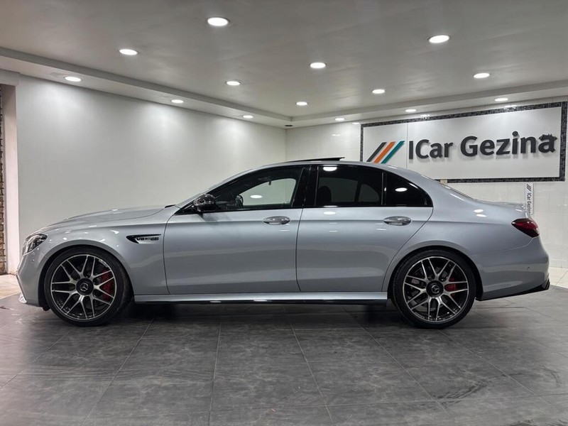 Mercedes-Benz E-class - ICar Gezina - Image 6