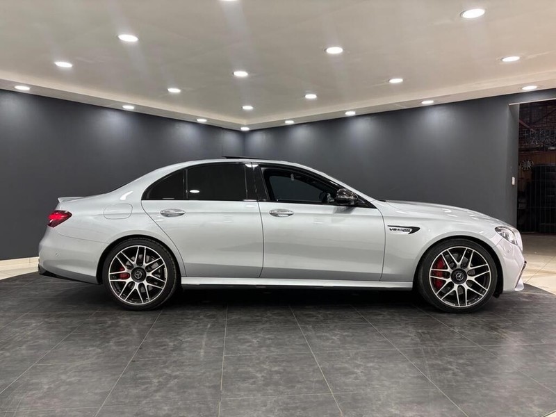 Mercedes-Benz E-class - ICar Gezina - Image 2