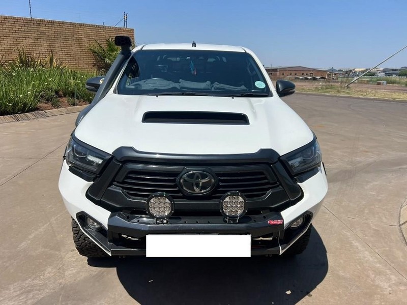 Toyota Hilux - Mit Mak Motors - Image 2