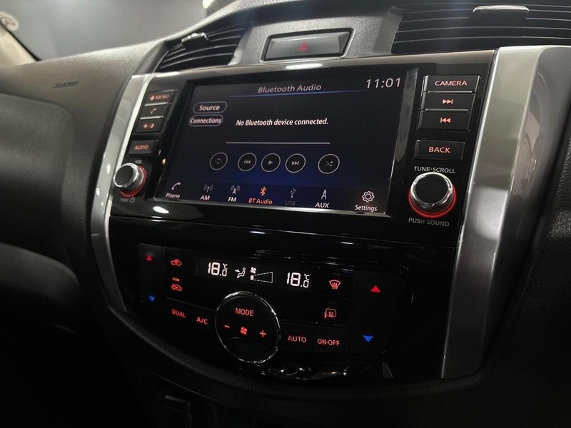 Nissan Navara - ICar Gezina - Image 10