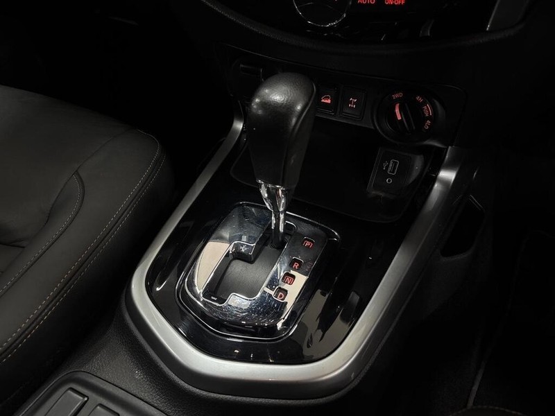 Nissan Navara - ICar Gezina - Image 11