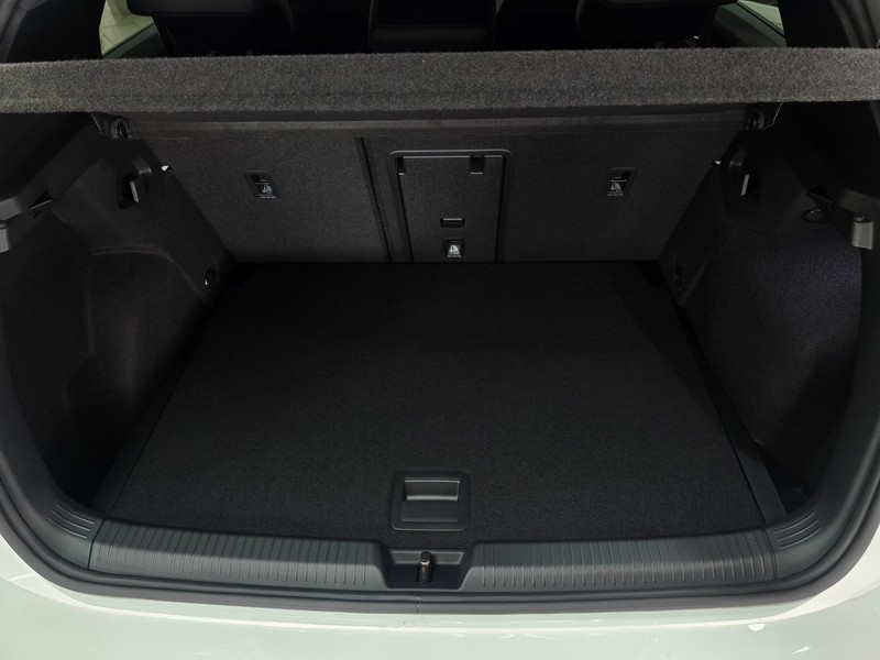 Volkswagen Golf - Hatfield VW Northcliff - Image 8