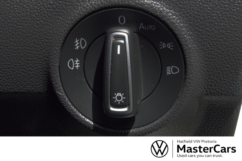 Volkswagen T-Roc - Hatfield VW Pretoria - Image 21