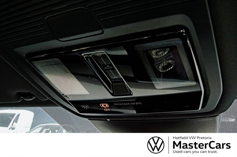 Volkswagen Golf - Hatfield VW Pretoria - Image 12