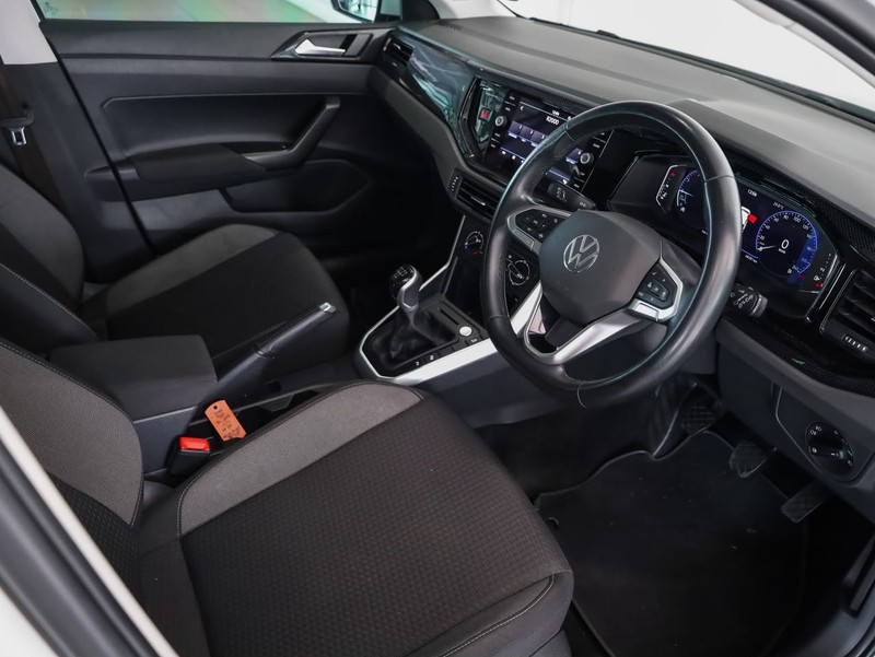 Volkswagen Polo - Hatfield VW Bryanston - Image 11