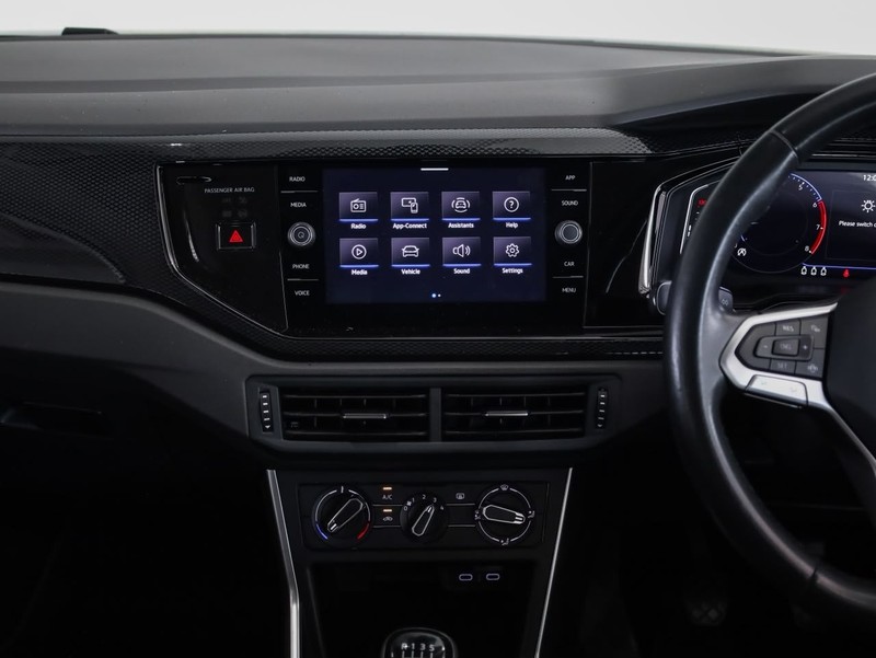 Volkswagen Polo - Hatfield VW Bryanston - Image 16