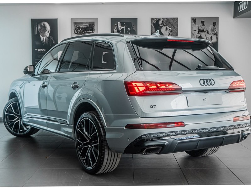 Audi Q7 - Audi Centre Rivonia - Image 20