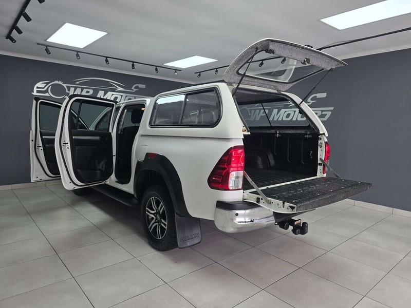 Toyota Hilux - WP Motors - Image 9