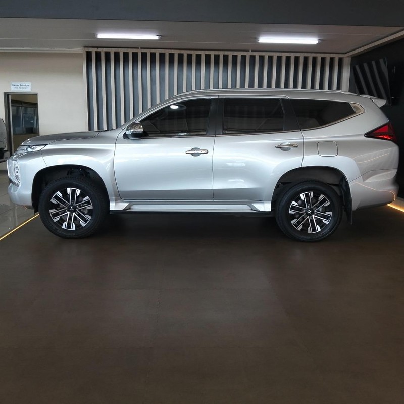 Mitsubishi Pajero Sport - Honda Vaal - Image 3