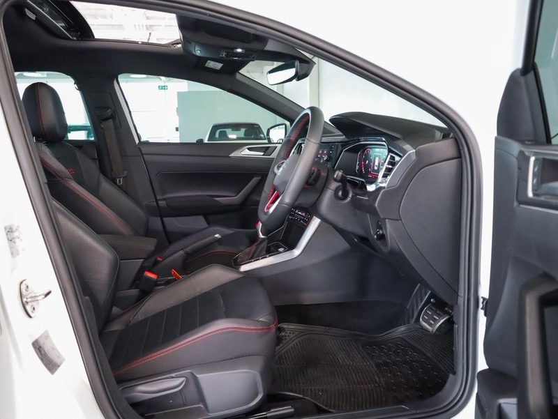 Volkswagen Polo - Hatfield VW Bryanston - Image 13