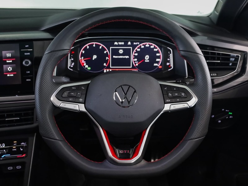Volkswagen Polo - Hatfield VW Bryanston - Image 20