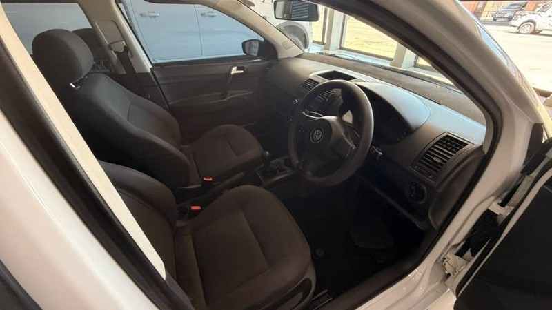 Volkswagen Polo Vivo - Auto Investments Polokwane - Image 7