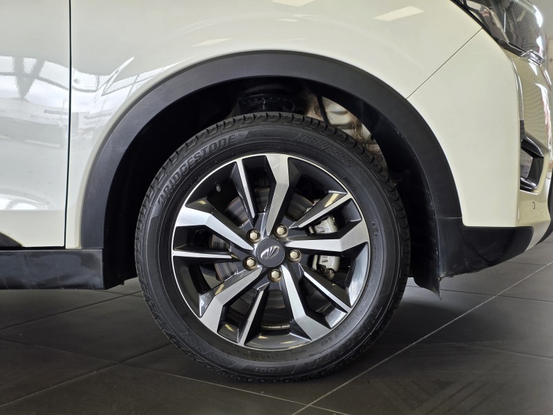 Mahindra XUV300 - Honda Pietermaritzburg - Image 6