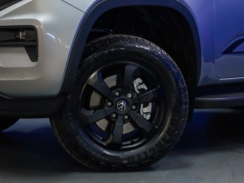 Volkswagen Amarok - Hatfield VW Bryanston - Image 2
