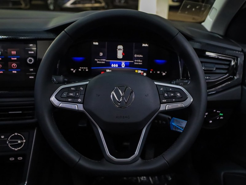 Volkswagen Polo - Hatfield VW Bryanston - Image 13