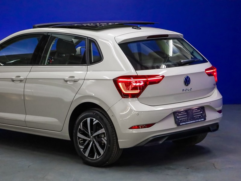 Volkswagen Polo - Hatfield VW Bryanston - Image 18