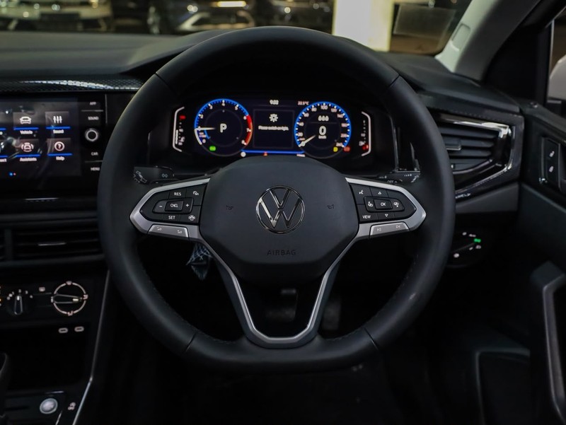 Volkswagen Polo - Hatfield VW Bryanston - Image 10