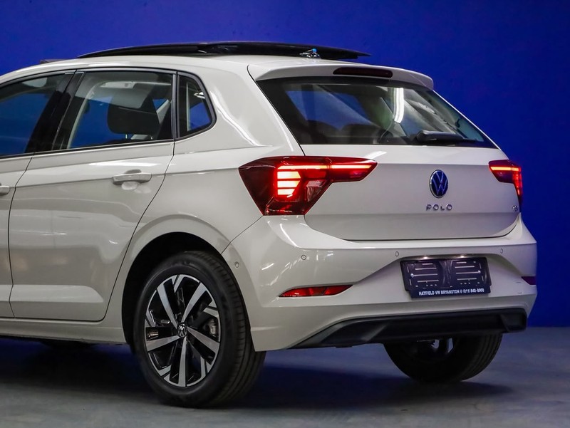 Volkswagen Polo - Hatfield VW Bryanston - Image 19