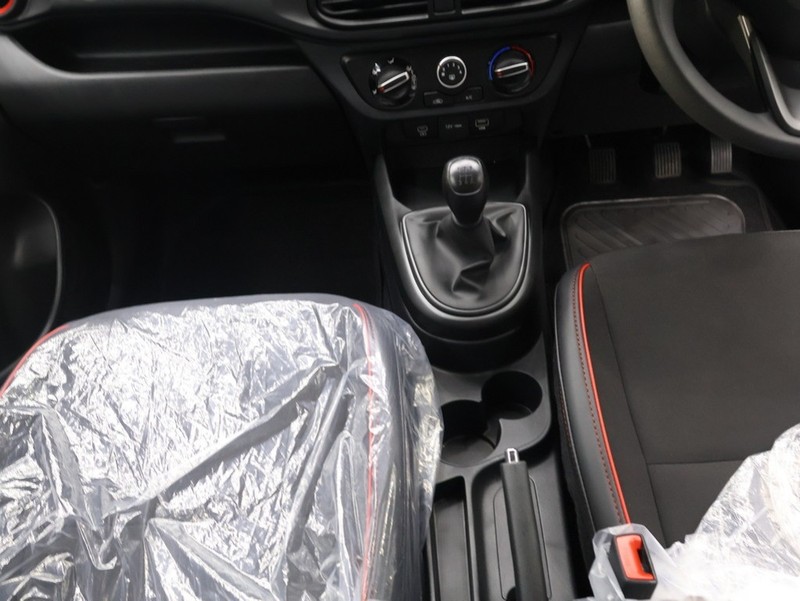 Hyundai Grand i10 - KING OF CARS - Image 16