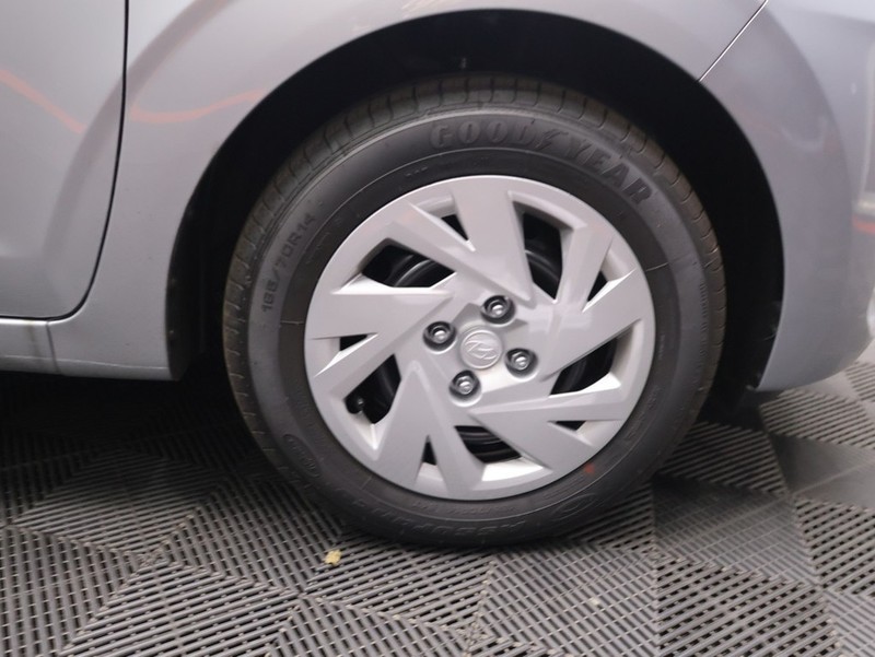 Hyundai Grand i10 - KING OF CARS - Image 14