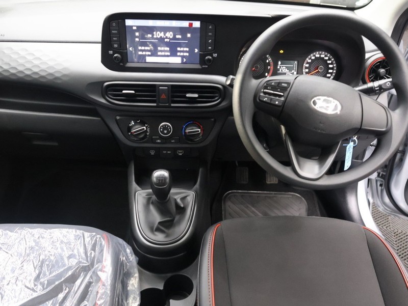 Hyundai Grand i10 - KING OF CARS - Image 9