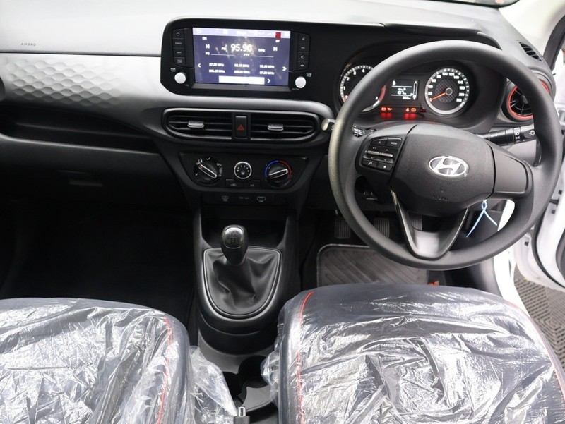 Hyundai Grand i10 - King Of Cars Group - Image 9