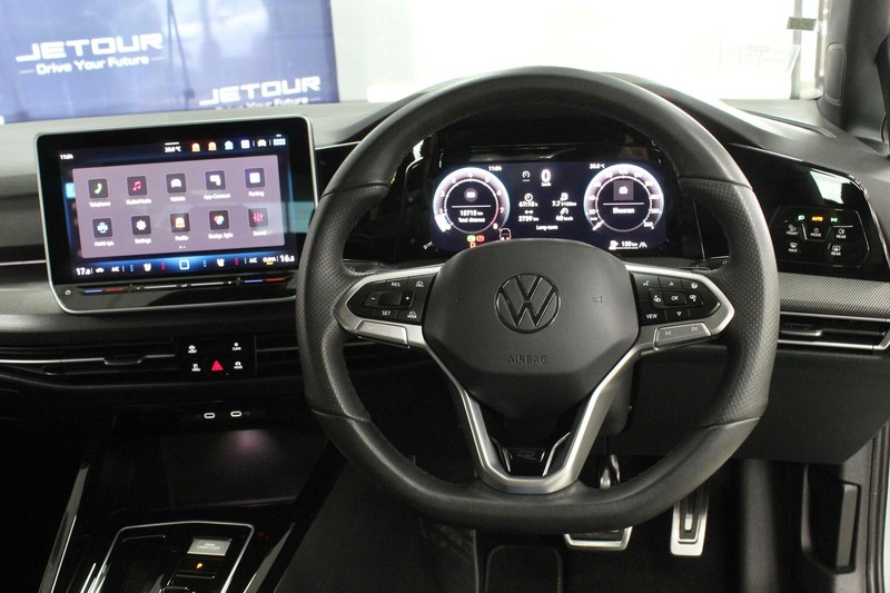 Volkswagen Golf - Jetour Cape Gate - Image 21