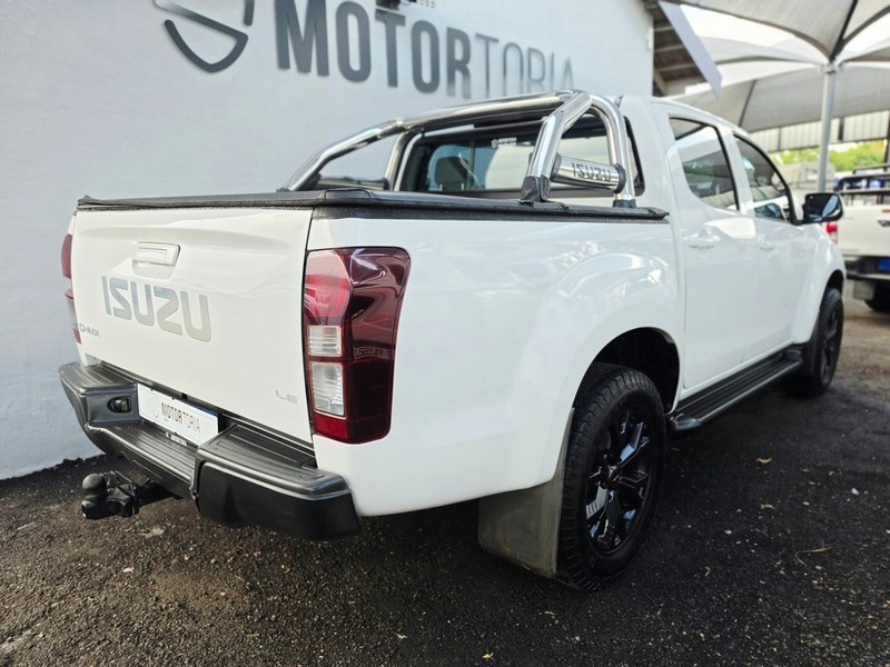 Isuzu D-Max - Motortoria - Image 5