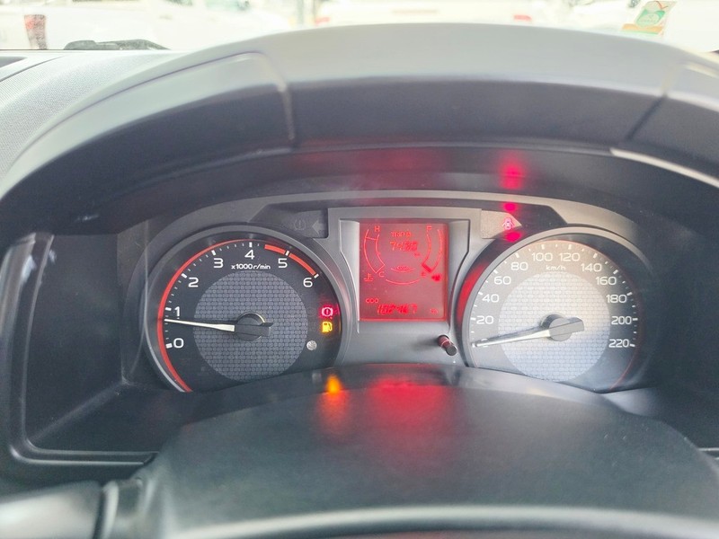 Isuzu D-Max - Motortoria - Image 16