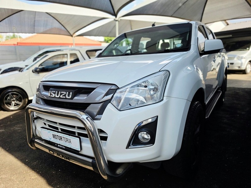 Isuzu D-Max - Motortoria - Image 3