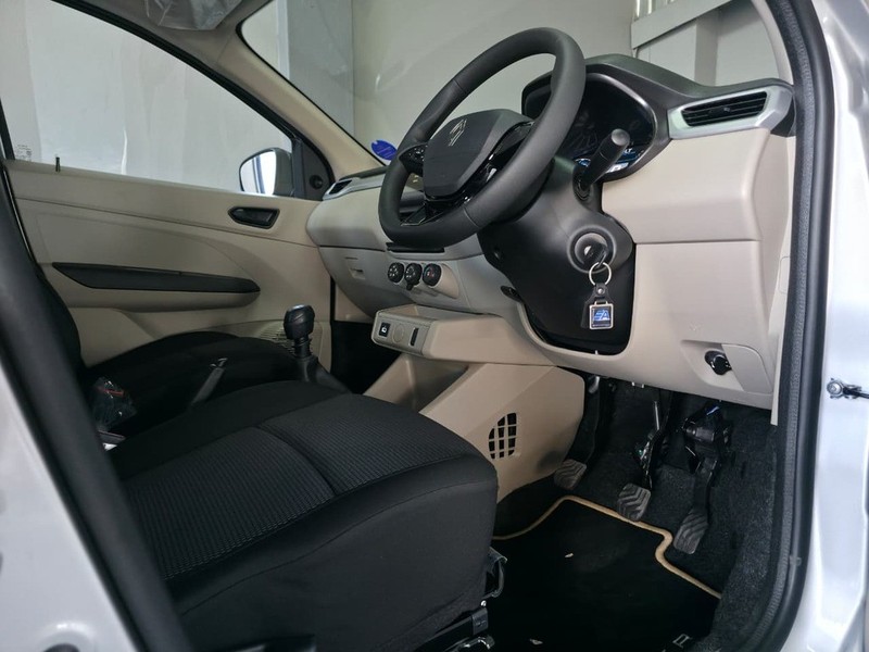 Renault Triber - Auto Investments Rustenburg - Image 20