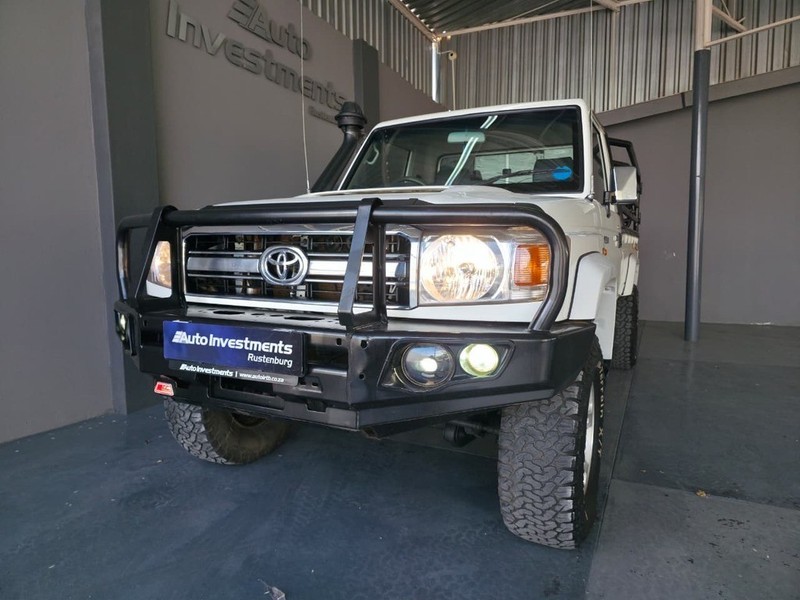 Toyota Land Cruiser - Auto Investments Rustenburg - Image 2