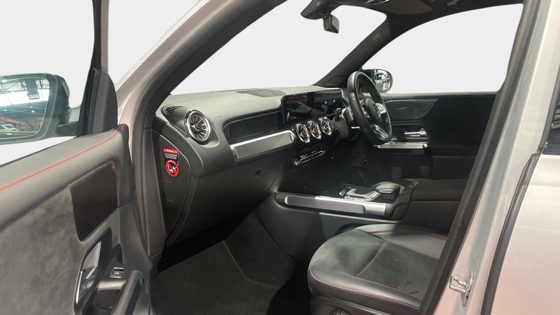 Mercedes-Benz GLB - Stanmar Motors George - Image 14