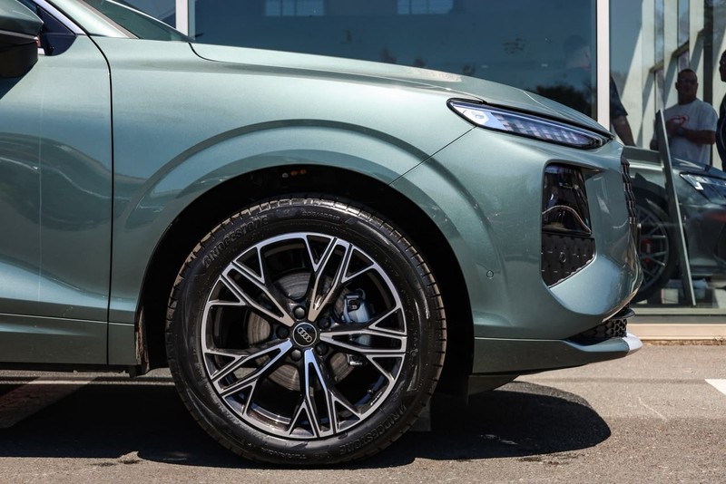 Audi Q3 - Audi Centre Hatfield - Image 3